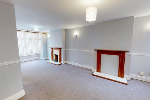 3 bedroom flat to rent, Rawlings Road, Birmingham, B67