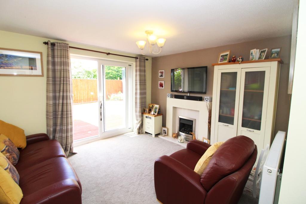 Northfield Walk, Driffield, YO25 5XT 3 bed detached house £200,000