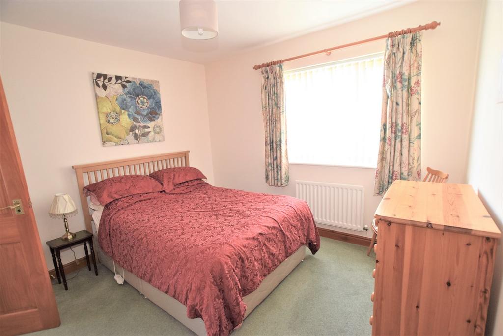 3 Woodgrove Drive, Dumfries DG1 1 RA - Grieve Grier