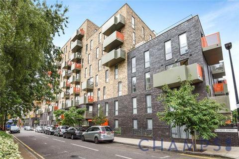 2 bedroom flat to rent - Icon Apartments, 32 Duckett Street, E1