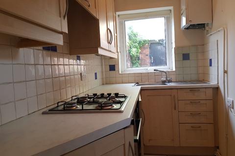 3 bedroom terraced house to rent - Langdon Street, Sheffield, S11