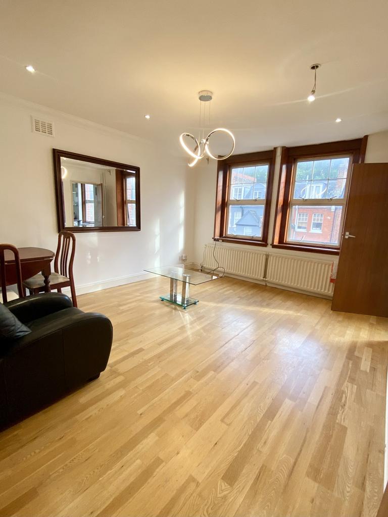 Newly refurbished 2 bed in West Kensington
