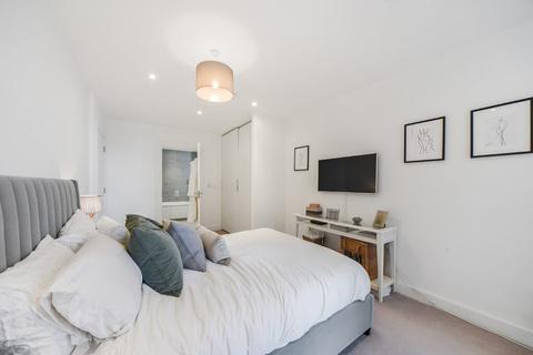 2 bedroom apartment for sale - River Gardens Walk Greenwich SE10