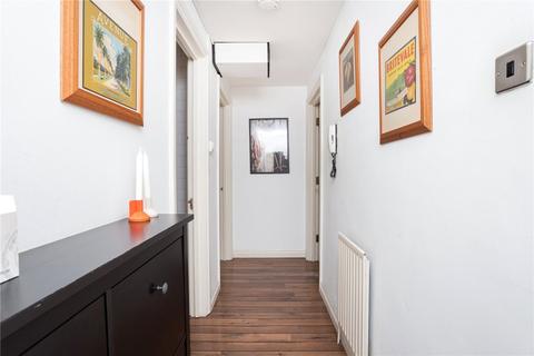 32 Millennium Place, London, E2 9NL