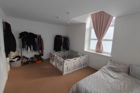 1 bedroom apartment to rent, Saville Street, Bolton, BL2