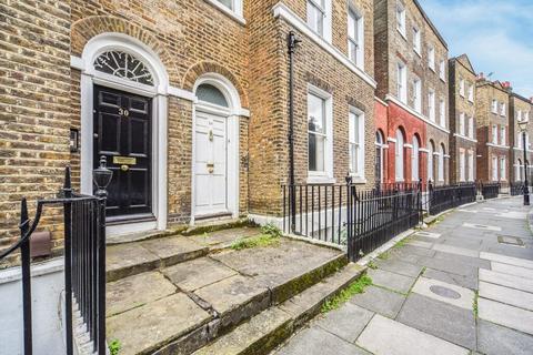29 Gloucester Circus, London, SE10 8RY