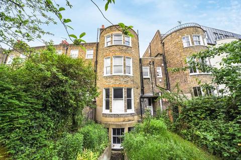 29 Gloucester Circus, London, SE10 8RY
