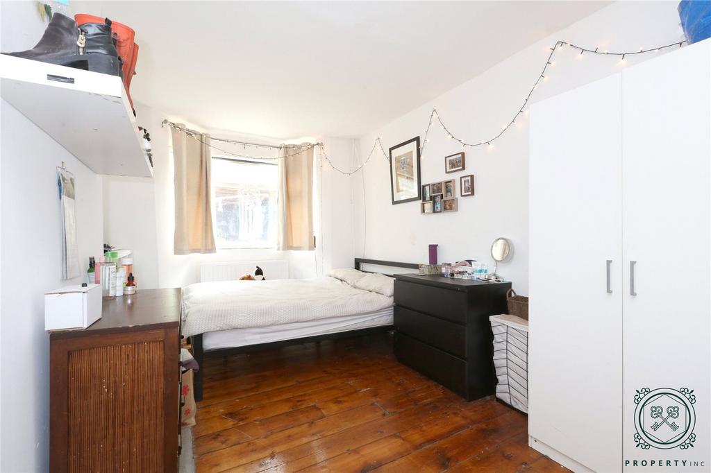 Winchelsea Road, London, N17 3 bed terraced house for sale £650,000