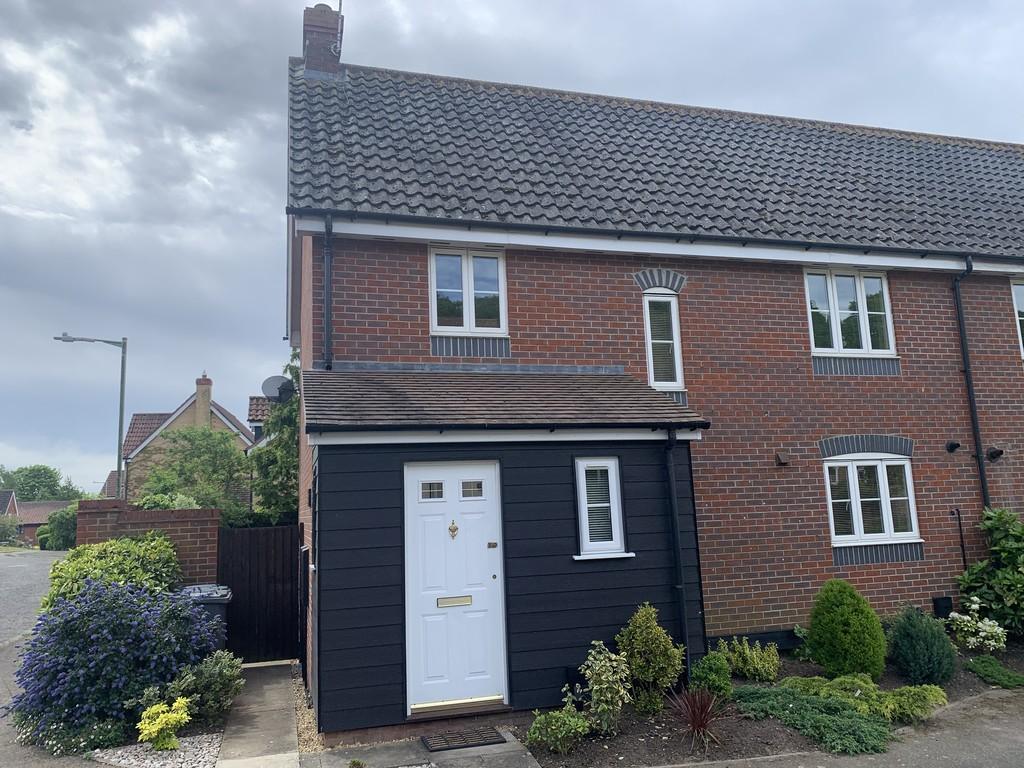 Saxmundham, Suffolk 3 bed semidetached house £305,000