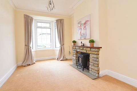 2 bedroom terraced house to rent, Russell Street, Harrogate, HG2 8DJ