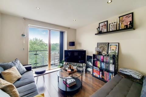 1 bedroom flat to rent, Bassett House, Durnsford Road, Wimbledon, SW19