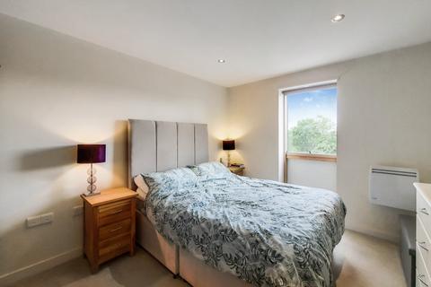 1 bedroom flat to rent, Bassett House, Durnsford Road, Wimbledon, SW19