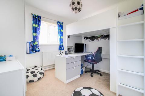 43 Chandos Close, Grange Park, Swindon, SN5 6AG