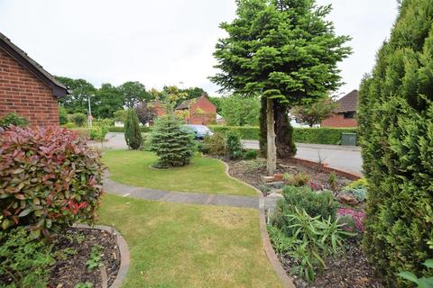 18 Chanterelle, Highwoods, Colchester, CO4 9RY