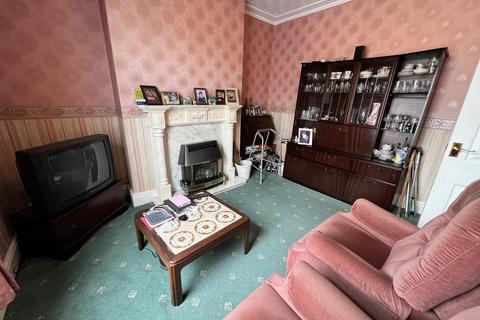 18 Beech Avenue, Darwen, BB3 3AF