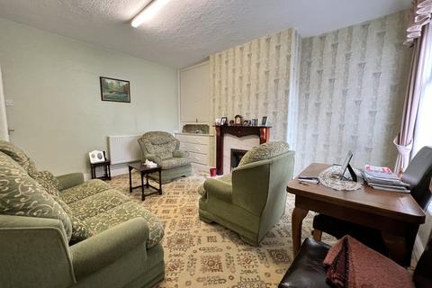 18 Beech Avenue, Darwen, BB3 3AF