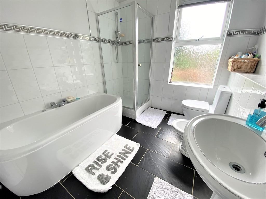 Family bath and shower room