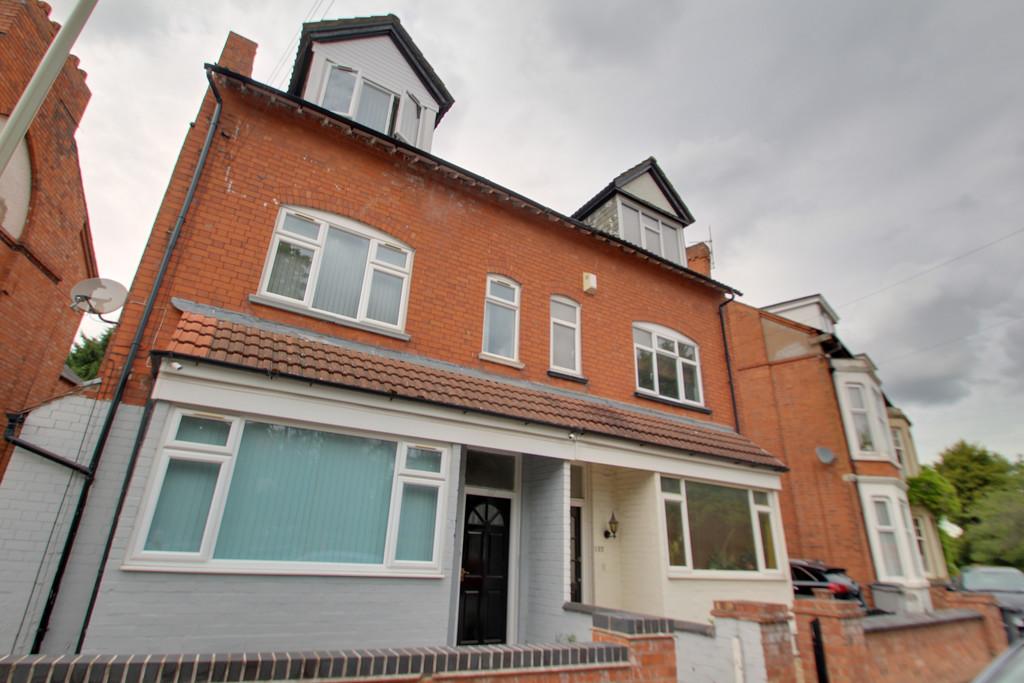 Knighton Road, Leicester 1 bed apartment £695 pcm (£160 pw)