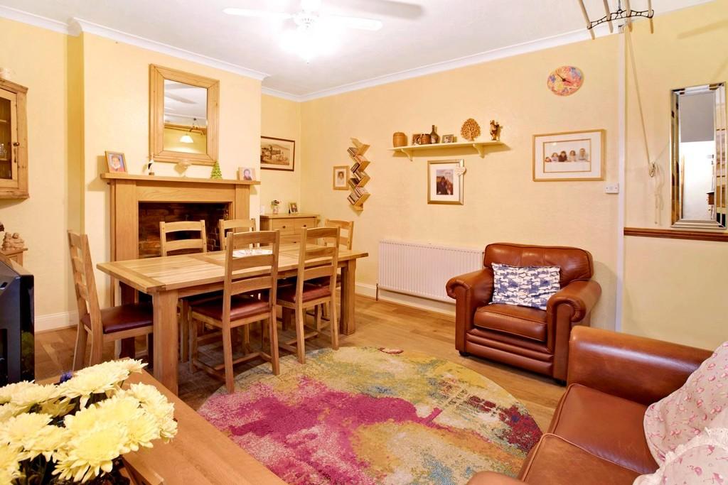 Bitton Park Road, Teignmouth 4 bed terraced house for sale £275,000