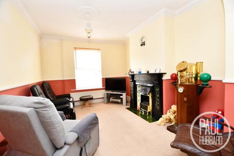 130 Carlton Road, Lowestoft, NR33 0NB