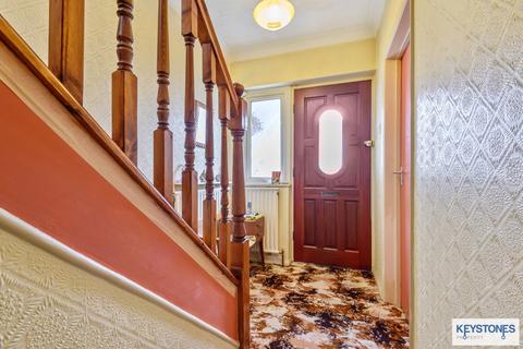 6 Chaseside Close, Romford, RM1 4LZ