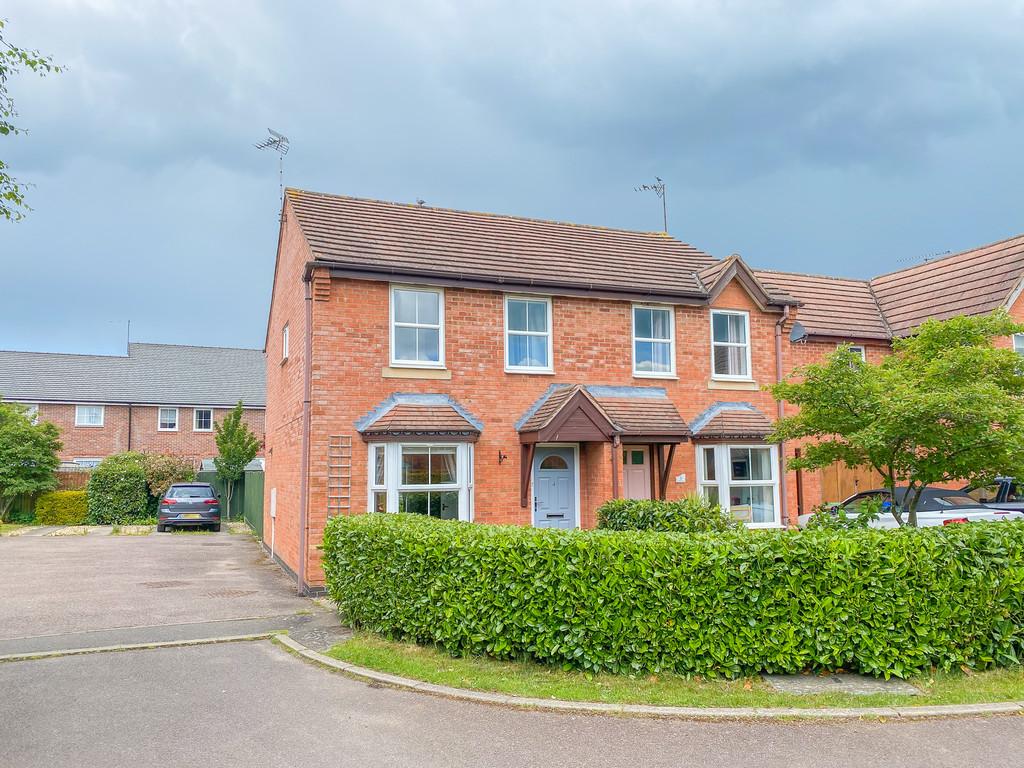 Dunn Close, Crick, NN6 7GD 2 bed end of terrace house for sale £265,000
