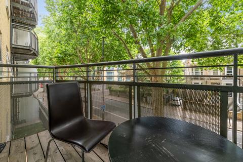2 bedroom flat for sale, Chiswick High Road, London
