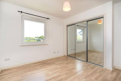2 bedroom flat to rent, Orrok Lane, Liberton, Edinburgh, EH16