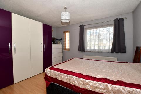 151 Handcroft Road, Croydon, CR0 3LF
