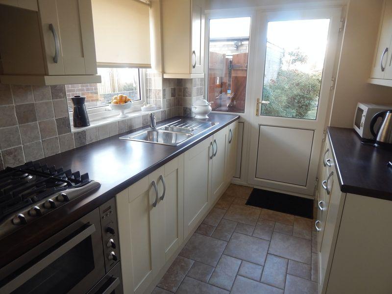 Curlew Way, South Beach, Blyth 3 bed semidetached house £750 pcm (£