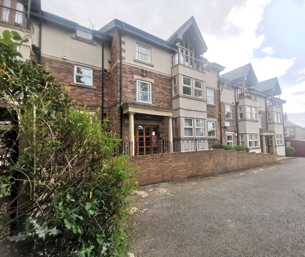 Fellside Road, Whickham NE16 2 bed flat £825 pcm (£190 pw)