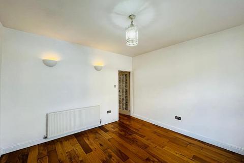 2 bedroom terraced house to rent, Mitchell Street, Clitheroe, BB7 1DF