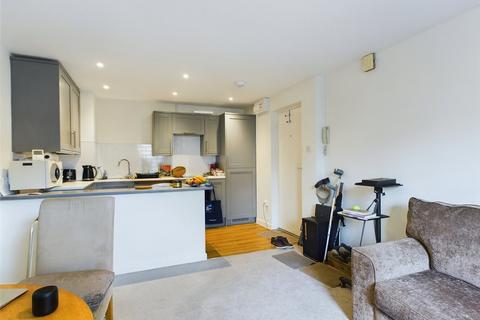 2 bedroom flat to rent, Wadebridge, Cornwall