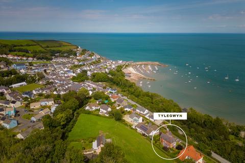 4 bedroom detached house for sale, New Quay , Ceredigion, SA45