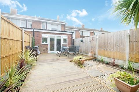 5 Scots Close, Staines-upon-thames, TW19 7RY