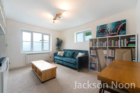 1 bedroom flat for sale - Melton Fields, Epsom, KT19