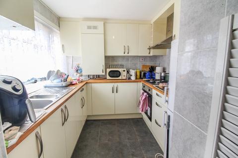 1 Don Close, Tilehurst, Reading, RG30 4YL