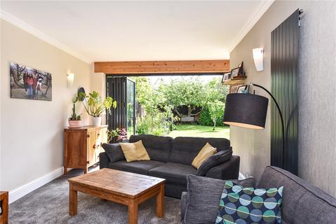 2 Chantry Road, Worthing, BN13 1QN