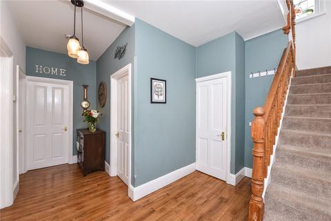 2 Chantry Road, Worthing, BN13 1QN