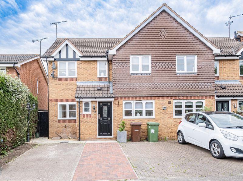 Hazelwood Close, Harrow 4 bed semidetached house for sale £650,000
