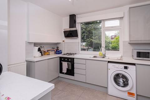 220 The Ridgeway, North Harrow, Harrow, HA2 7DB