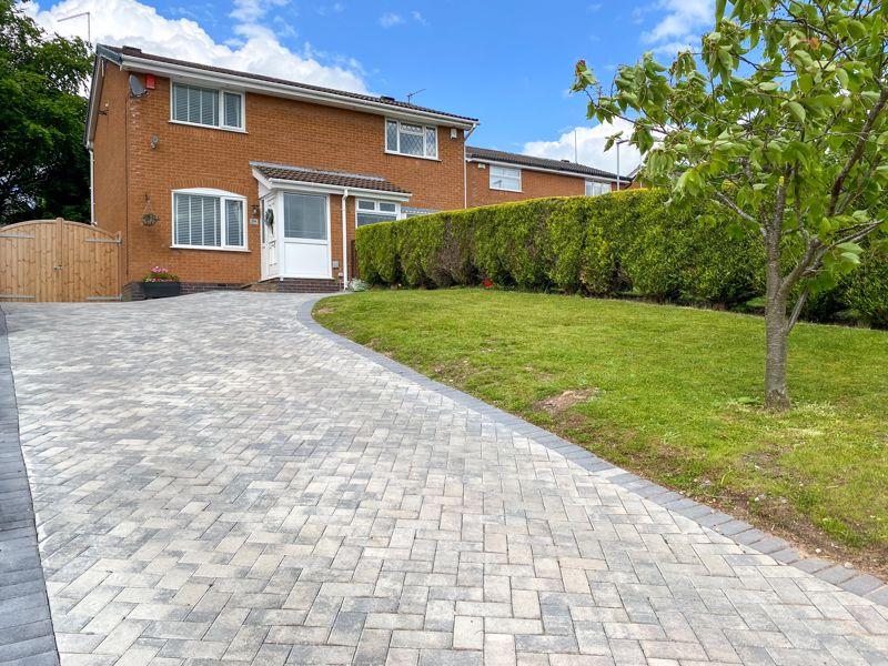 Thames Close, Congleton 2 bed semidetached house £215,000