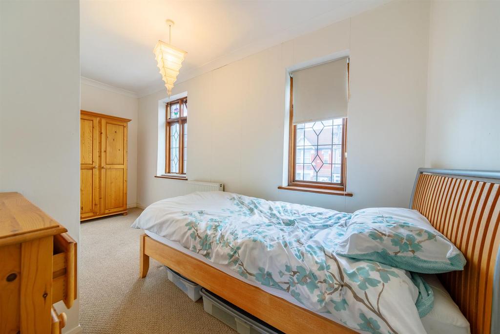 220 Central Park Road    E6 3 DL (117).jpg