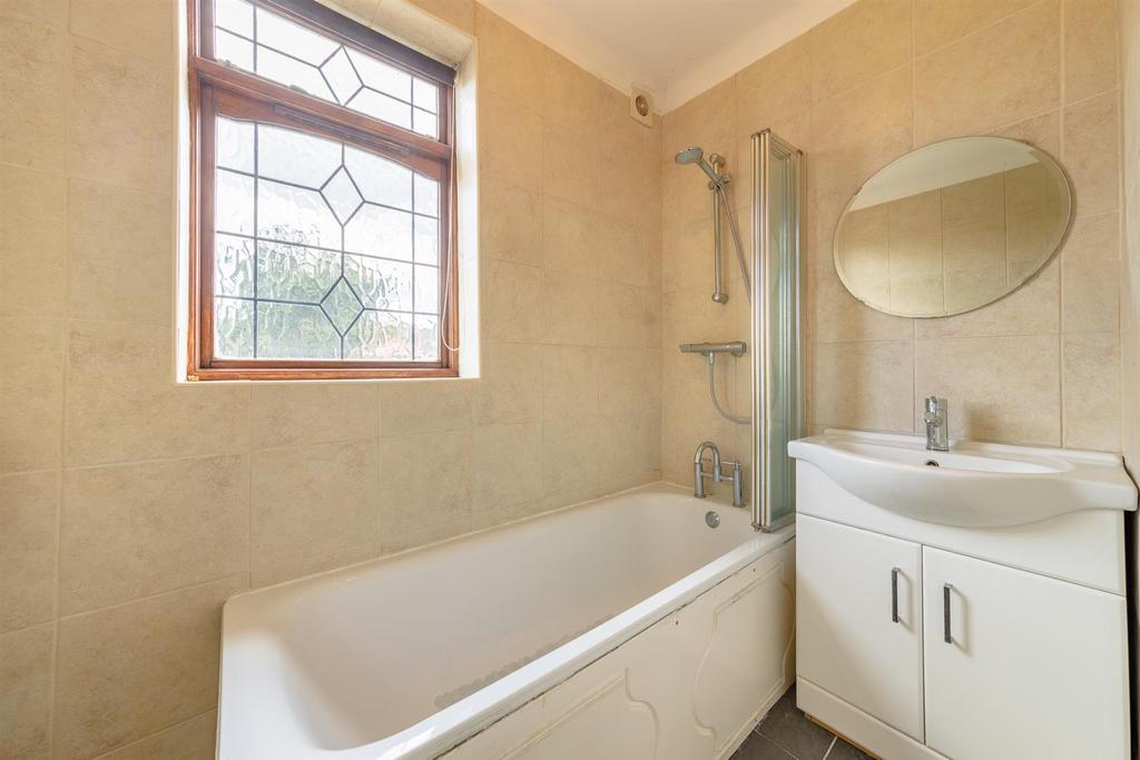 220 Central Park Road    E6 3 DL (124).jpg
