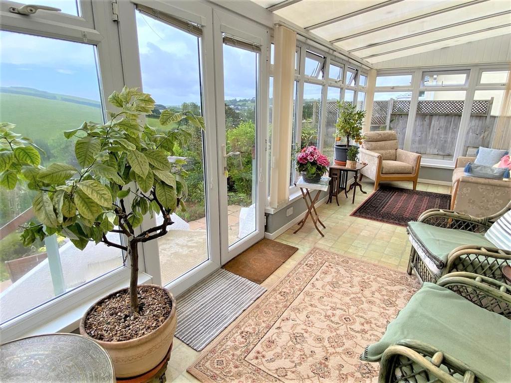Conservatory 2.jpg