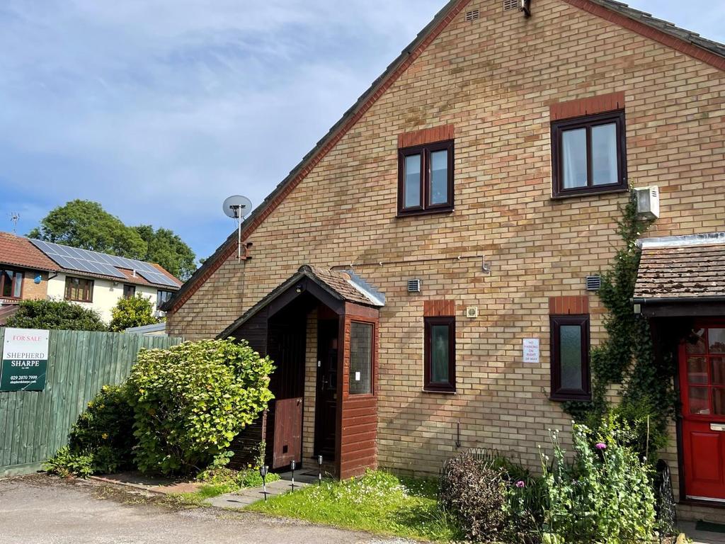 Merlin Close, Penarth 1 bed terraced house £209,950