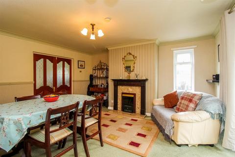 34 Stoney Lane, Hall Green, Wakefield, WF4 3JP