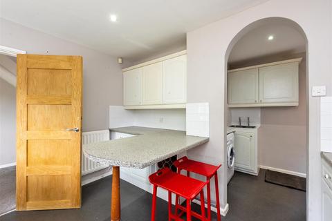 3 Kimberley Close, Sutton Coldfield, B74 3DU