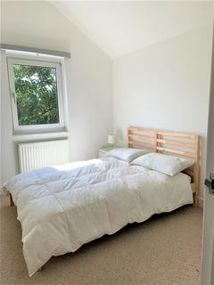 2 bedroom flat to rent, White Hart Lane, Barnes, SW13