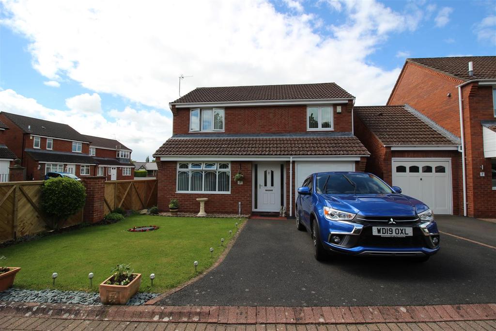 Clowbeck Court, Faverdale, Darlington 4 bed detached house for sale £
